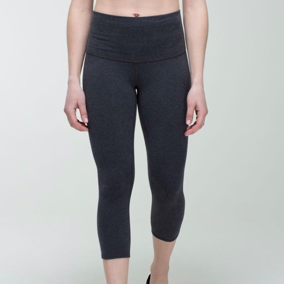 Lululemon Wunder Under High Rise 10   #10-22 - Picture 10 of 12